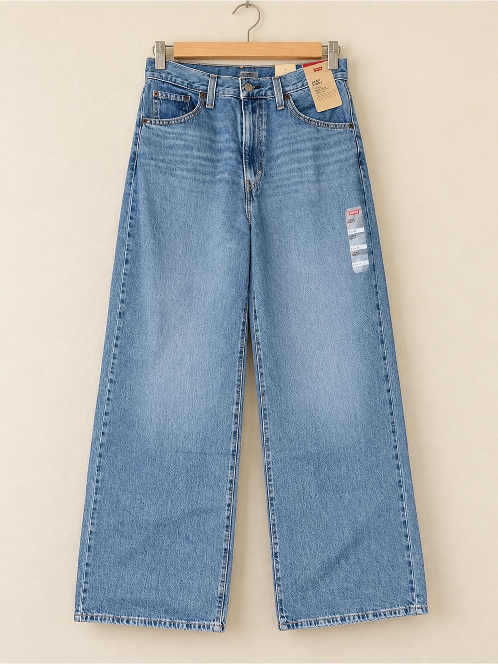 NWT Levi's Women's High-Rise Cinch Baggy Jeans